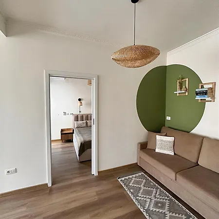 Allo Apartment